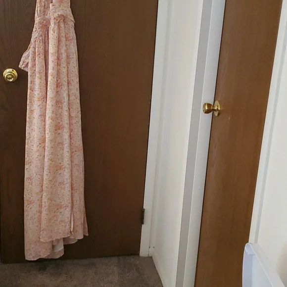 Pink Lily Casual Spring Maxi Dress. - Picture 2 of 11